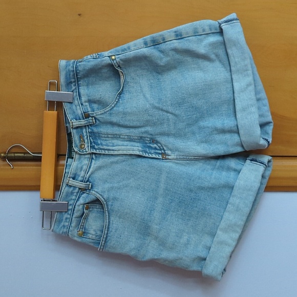 Vintage Pants - American Eagle Vintage Denim Shorts